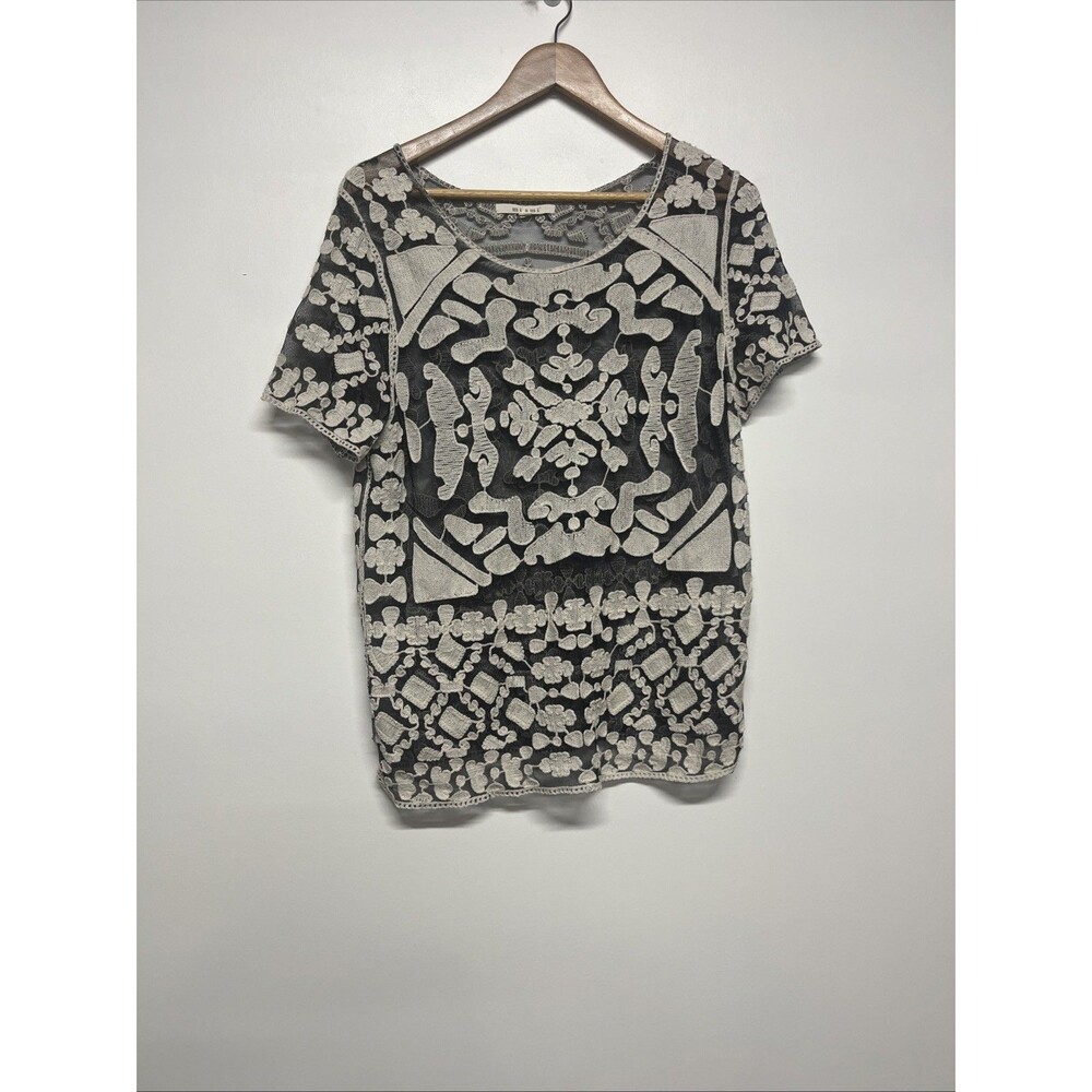 Miami Top Women's Small Black White Embroidery Short Sleeve Sheer Blouse